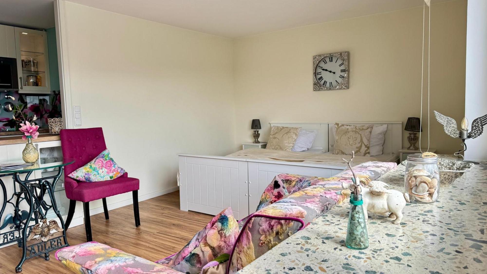 ווסטרלנד 6-401, Extravagante Strandwohnung, Art Nouveau Meets Franzoesischen Landhausstil! 1Zimmer מראה חיצוני תמונה